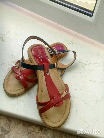 Сандалии