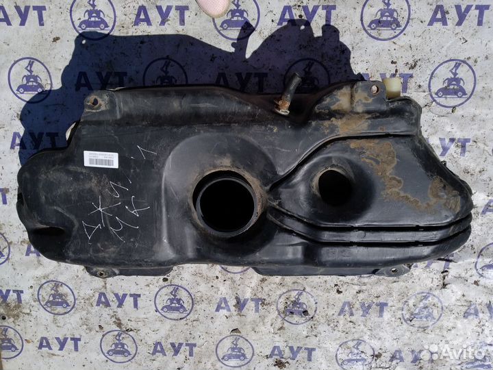 Бензобак Джили Мк