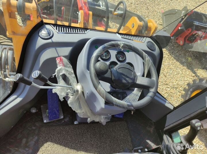 Фронтальный погрузчик Kyloton MR22, 2023