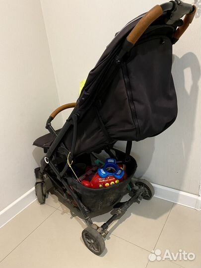 Коляска прогулочная