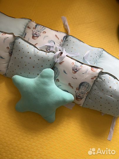 Бортики в кроватку 12 шт новые + кармашек