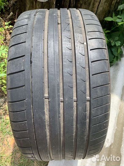 Dunlop Sport Rover GTX 255/40 R18 и 285/35 R18 97W