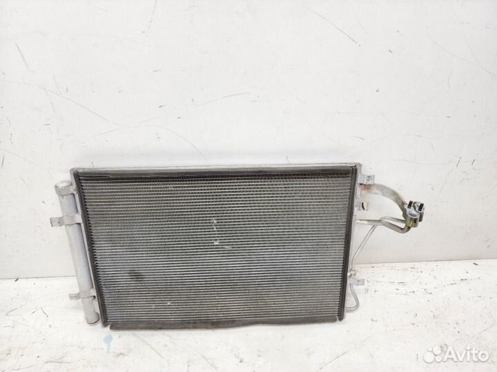 Радиатор кондиционера передний Hyundai Creta 1
