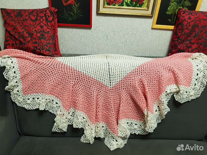 Шаль ручной работы