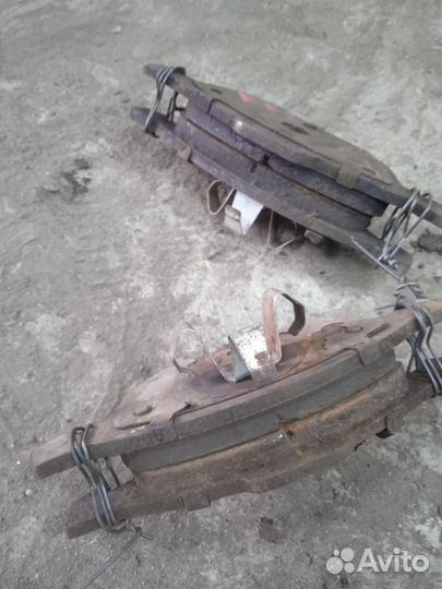 Тормозные колодки передние Ford Focus 2 2005-2011