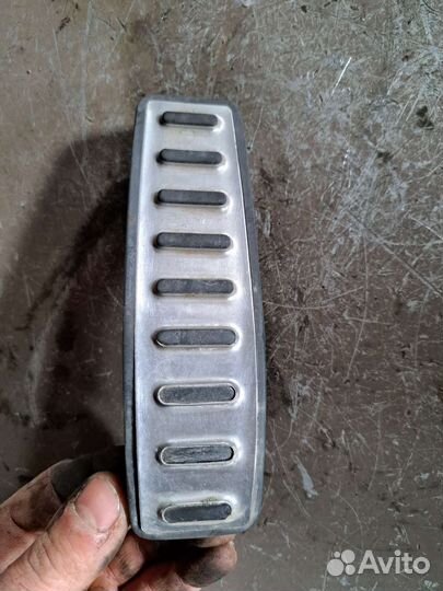 Накладка педали газа на Porsche Cayenne