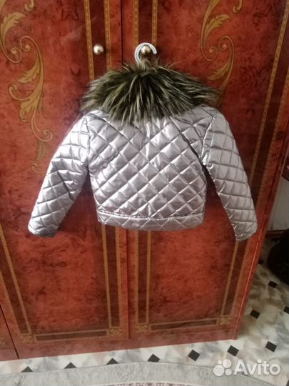 Куртка тоненькая