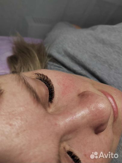 Наращивание ресниц на дому