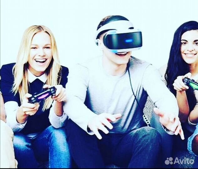 Sony PlayStation 5, 4 и VR вирт. реал. шлем