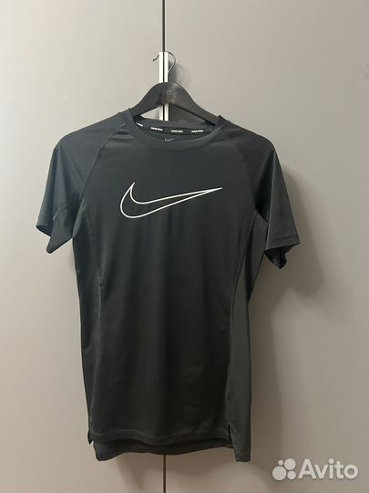 Футболка nike dri fit