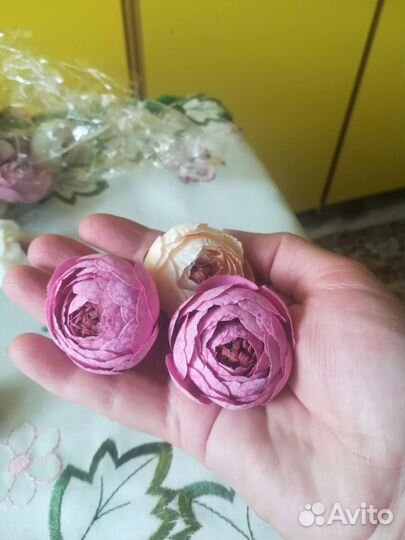 Искусственные цветы (головки розочек)