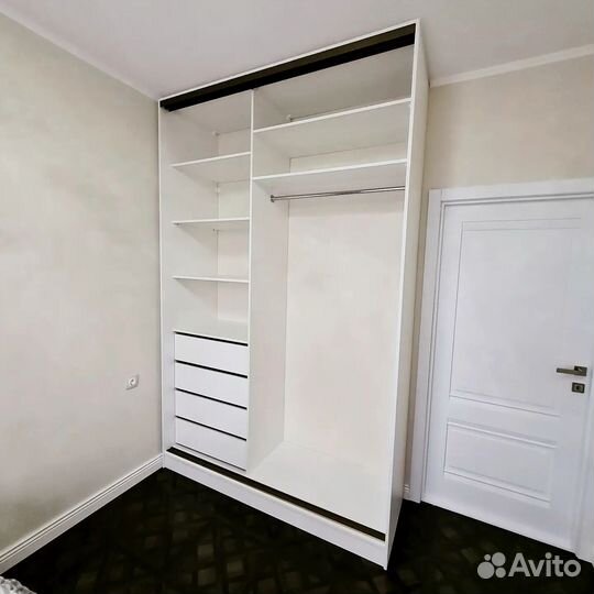 Многофункциональный шкаф купе