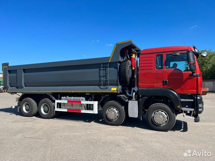 SITRAK C7H 8x4, 2023