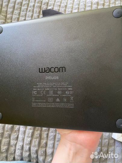 Графический планшет Wacom intuos s