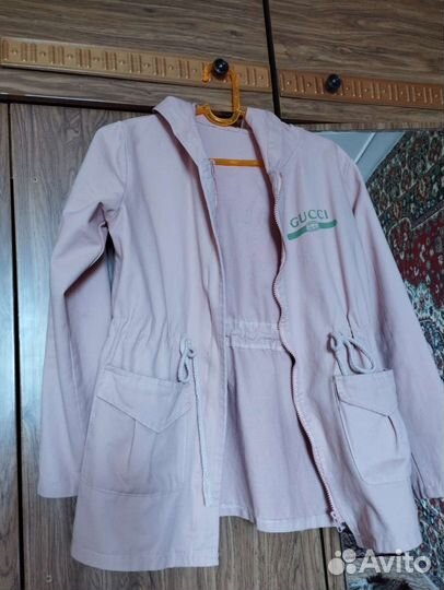 Ветровка женская, куртка