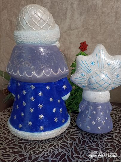 Дед мороз и снегурочка под елку пластмассовые