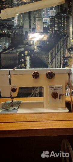 Швейная машинка ножная