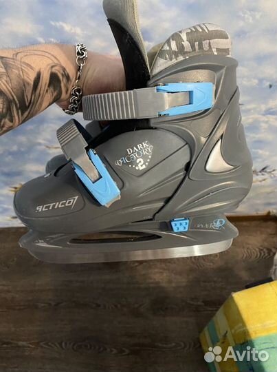 Продам детские коньки