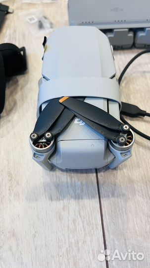 Квадрокоптер DJI mini 2 fly more combo