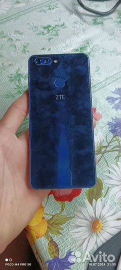 ZTE Blade V9, 4/64 ГБ