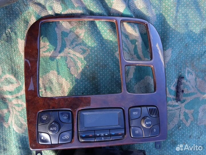 Блок Mercedes W220