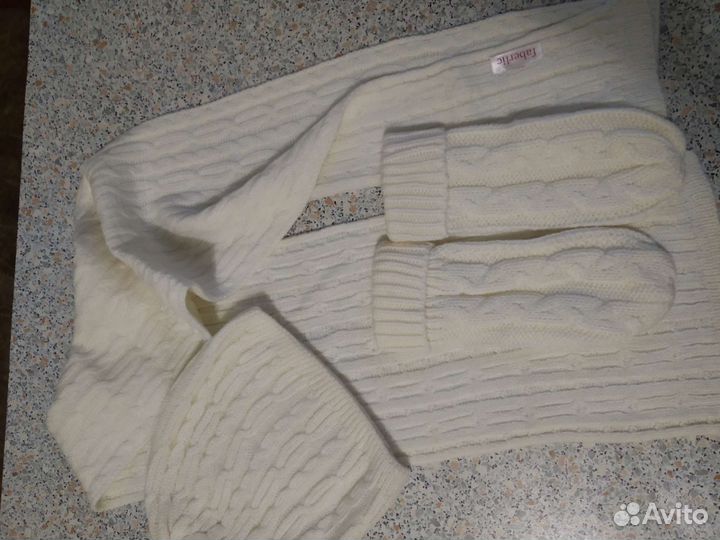 Набор женский варежки, шапка, шарф.оски