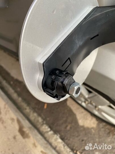 Замок бензобака Fusion/FiestaV (под любой ключ)