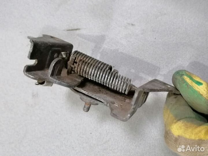 Замок капота Kia Sephia/Shuma 1996-2001