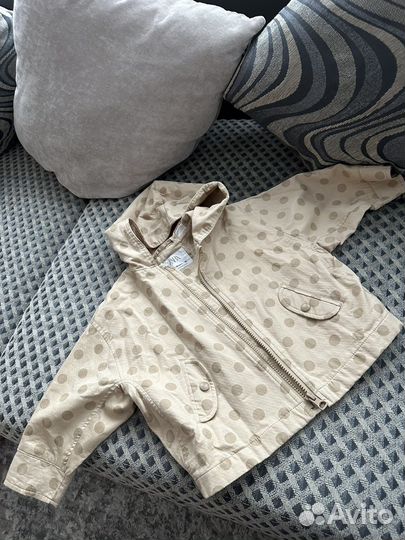 Ветровка для девочки 92