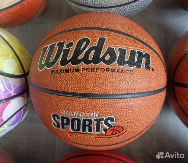 Новый баскетбольный мяч. Кожа