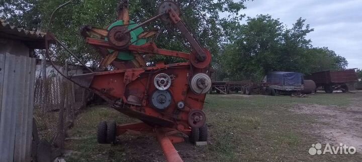 Запчасти на комбайн дон 1500