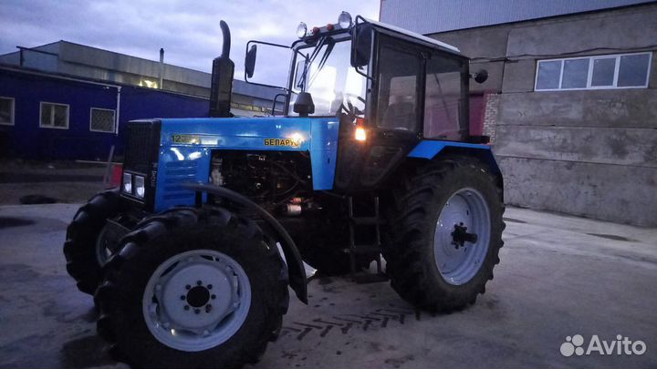 Трактор МТЗ (Беларус) BELARUS-1221, 2001
