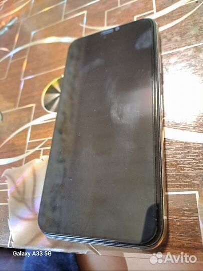 Телефон iPhone