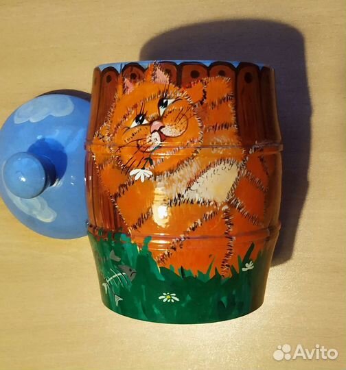 Банка деревянная для хранения 