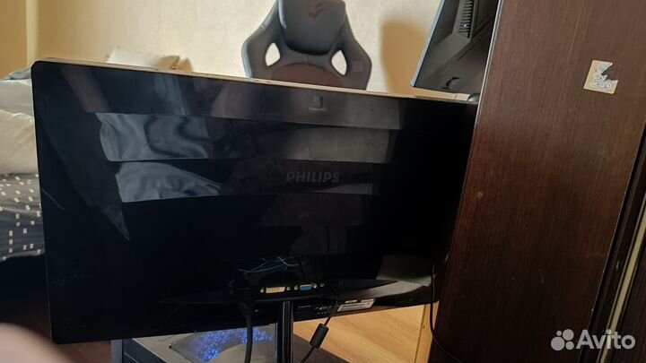Монитор philips