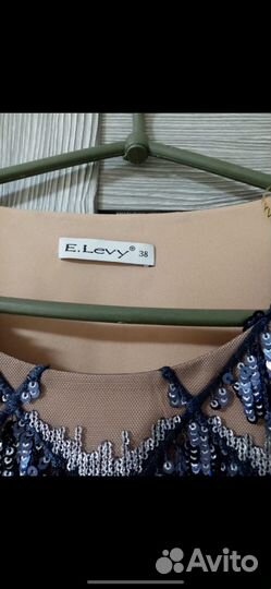 Вечернее платье