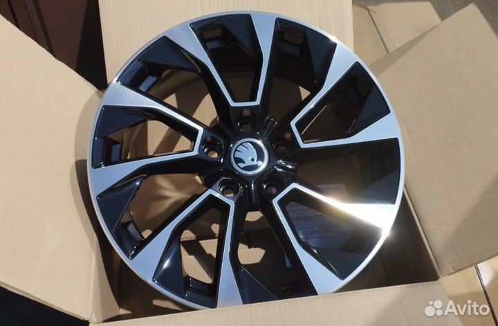 Новые диски 4шт R17 на Skoda Kodiaq Karoq Octavia