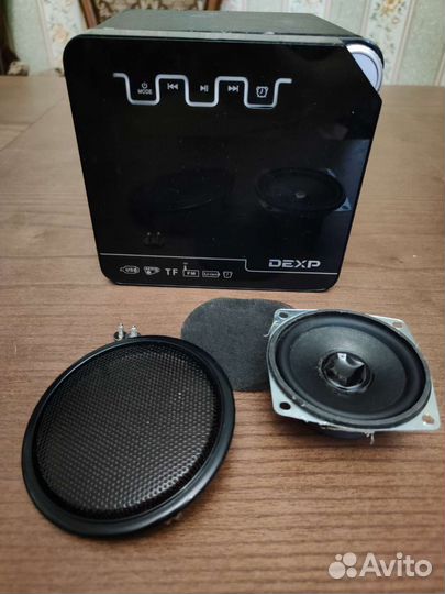 Портативная музыкальная колонка на запчасти