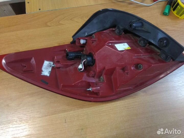 Фонарь задний правый киа Спортейдж 3, 2011 г