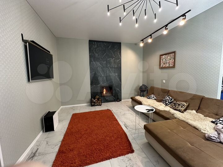 Дом 230 м² на участке 6 сот.