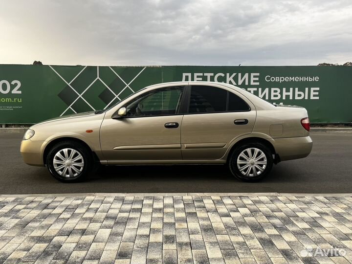 Nissan Almera 1.5 МТ, 2004, 154 000 км