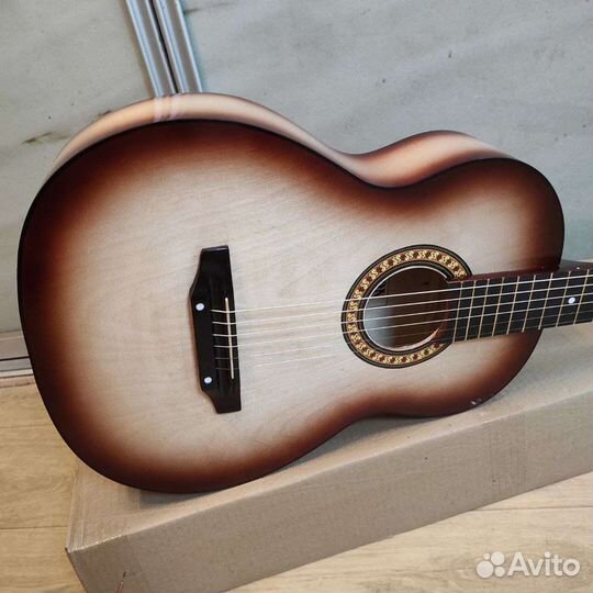 Гитара новая акустическая