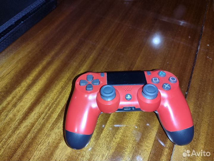 Sony playstation 4 PS4 slim 1tb