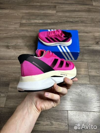 Беговые кроссовки adidas