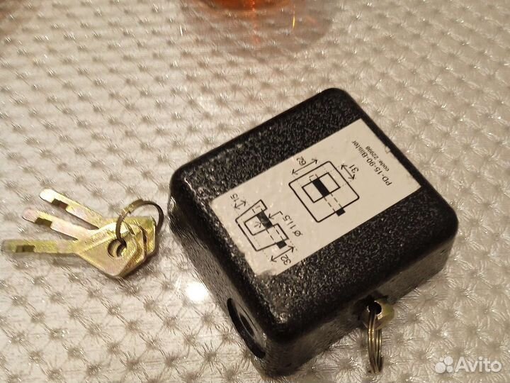 Замок гаражный навесной