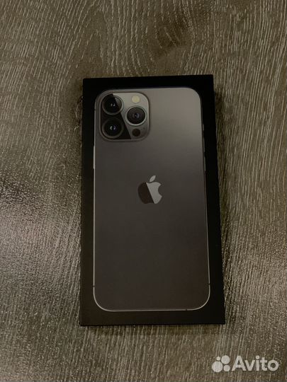 Коробка от iPhone 13 pro max