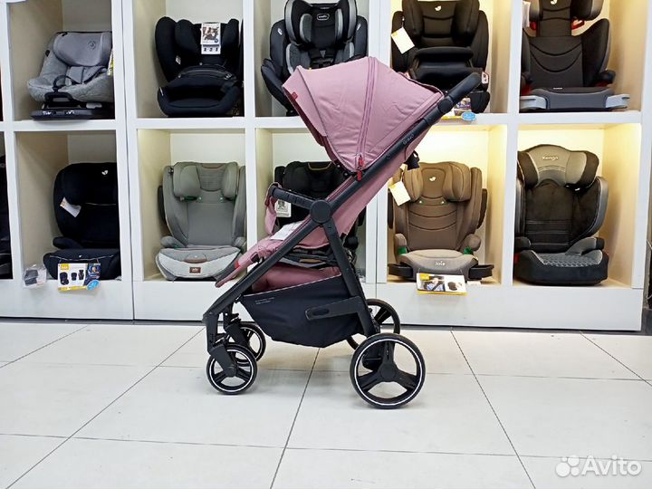 Прогулочная коляска Carrello Bravo 2022Charm Pink