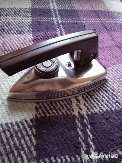 Дорожный утюг СССР