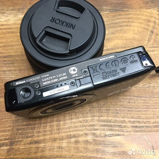 Компактный фотоаппарат nikon s5200