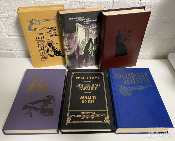 Книги. Цены в описании